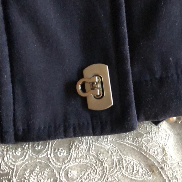 Lightly used Hip length heavy collared navy coat - Picture 3 of 6